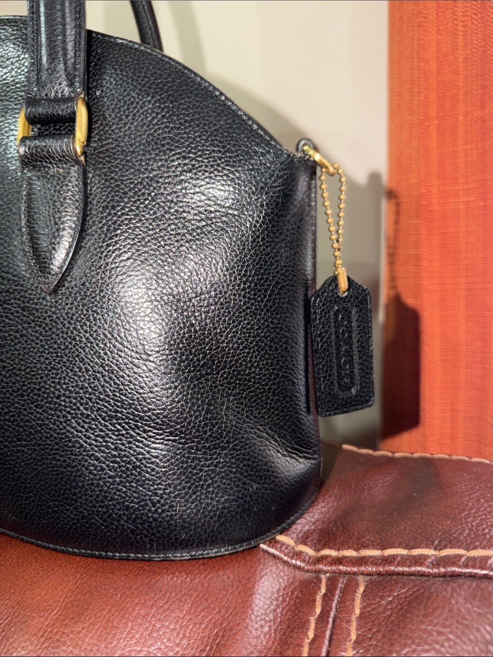 ‼️Vintage Coach Black Leather Satchel - Picture 2 of 12